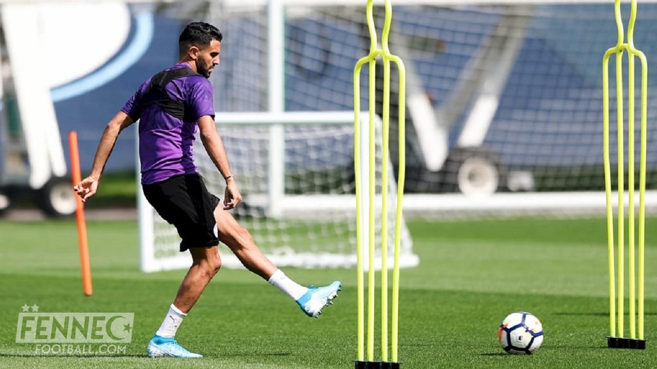 Manchester City : prouesses techniques hors normes de Mahrez (Vidéo)