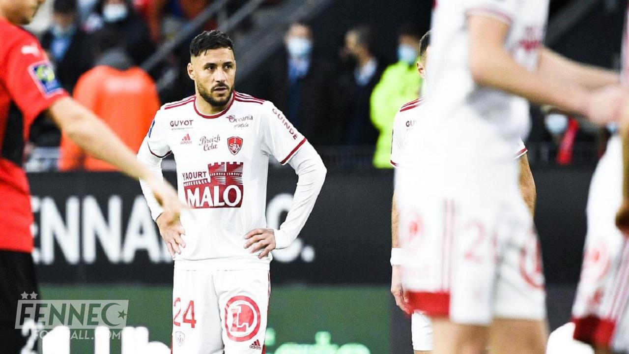 Le coach de Brest prend la défense de Youcef Belaili et lui fait une promesse