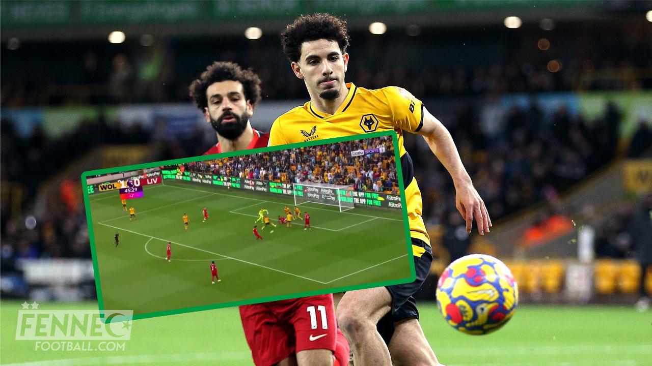 Le sauvetage goatesque de Rayan Aït Nouri qui stop la frappe de Mohamed Salah ! (Vidéo)
