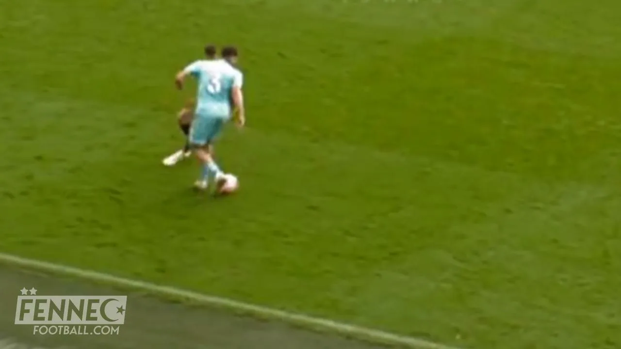 Rayan Ait Nouri éblouit avec un geste technique incroyable (Vidéo)