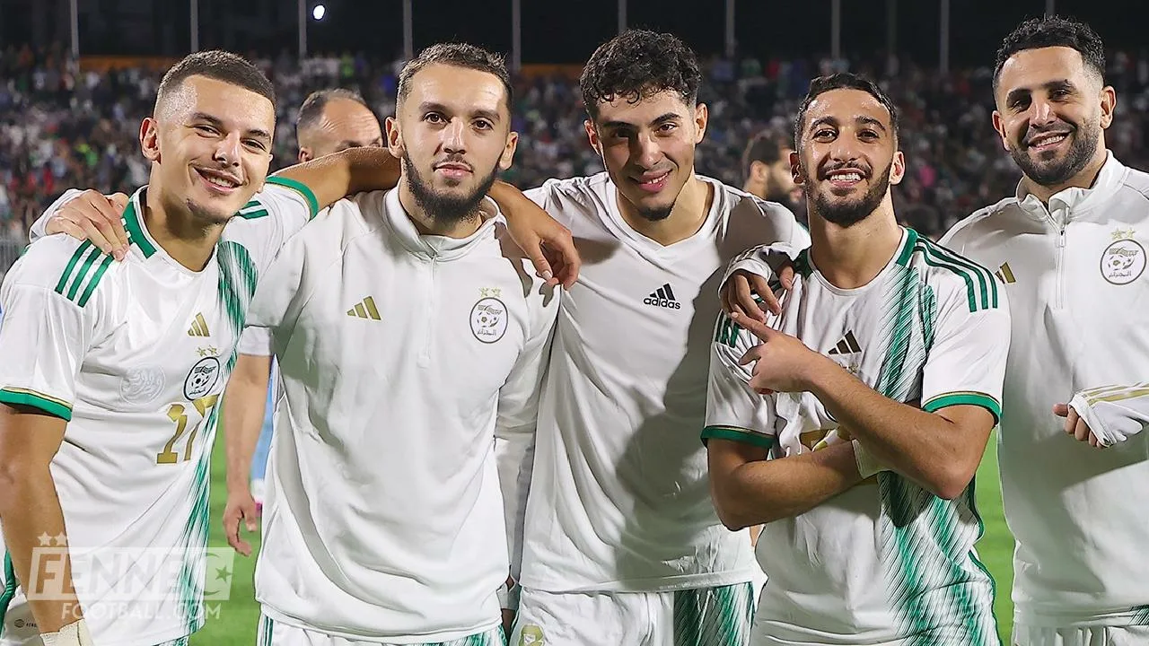 Les joueurs de l'équipe d'Algérie menacent l'équipe de l'Ouganda