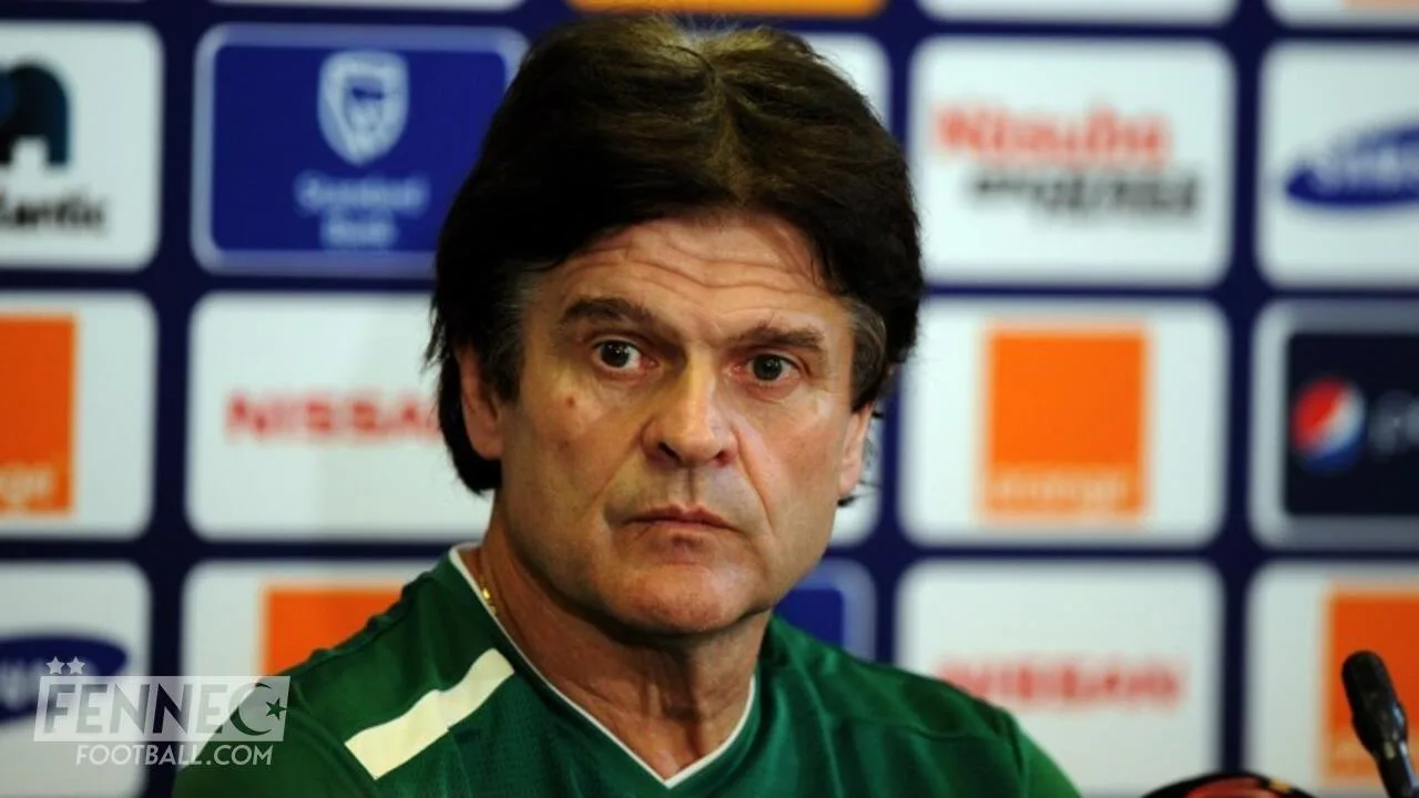 " Djamel Belmadi ferait mieux de..." : Didier Six fracasse le coach