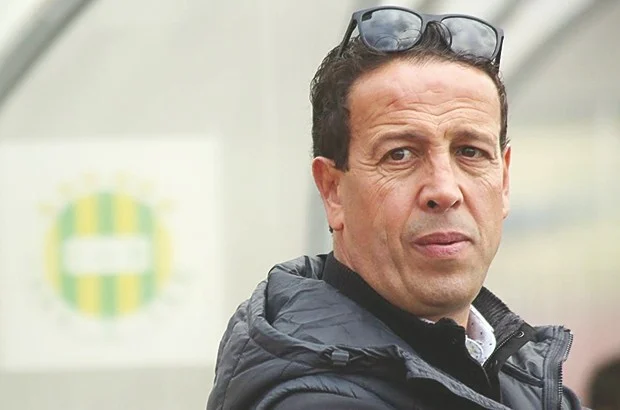 Azzedine Ait Djoudi dans le staff de l’équipe d’Algérie ?