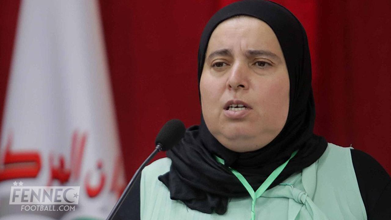 Handball : après l'échec au Mondial, Karima Taleb surprend avec une décision audacieuse !