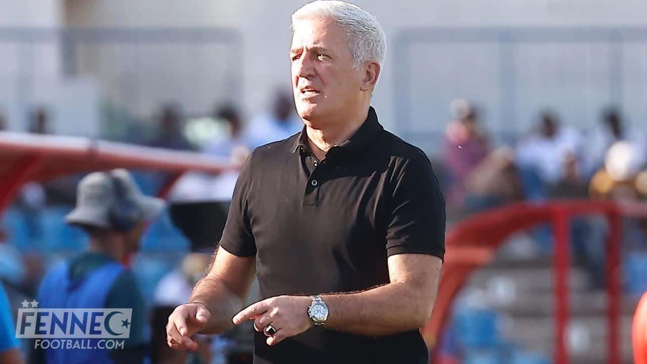 Vladimir Petkovic reçoit un magnifique cadeau d'Allemagne