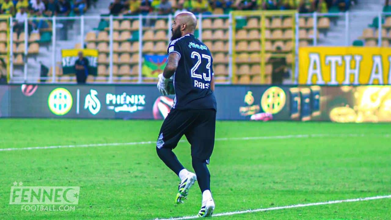 Algérie : Mbolhi quitte Mostaganem