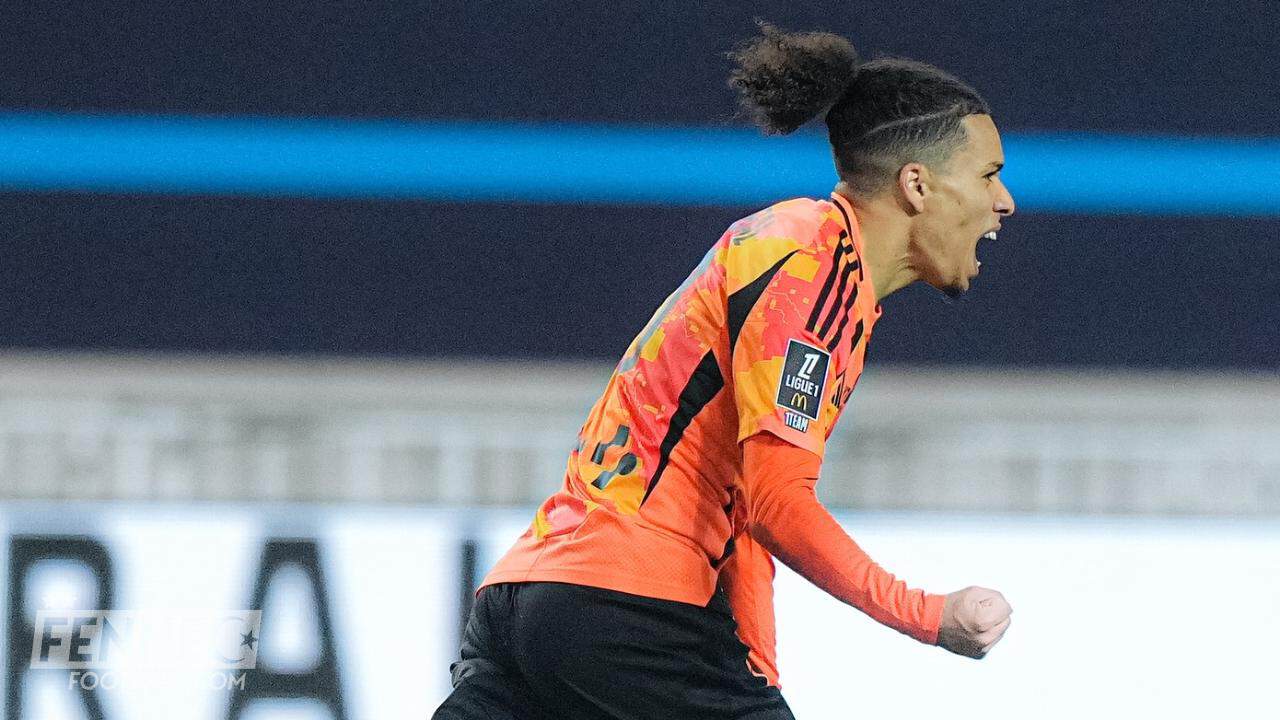 Une passe décisive et un but monstrueux de Kebbal ! (Vidéo)