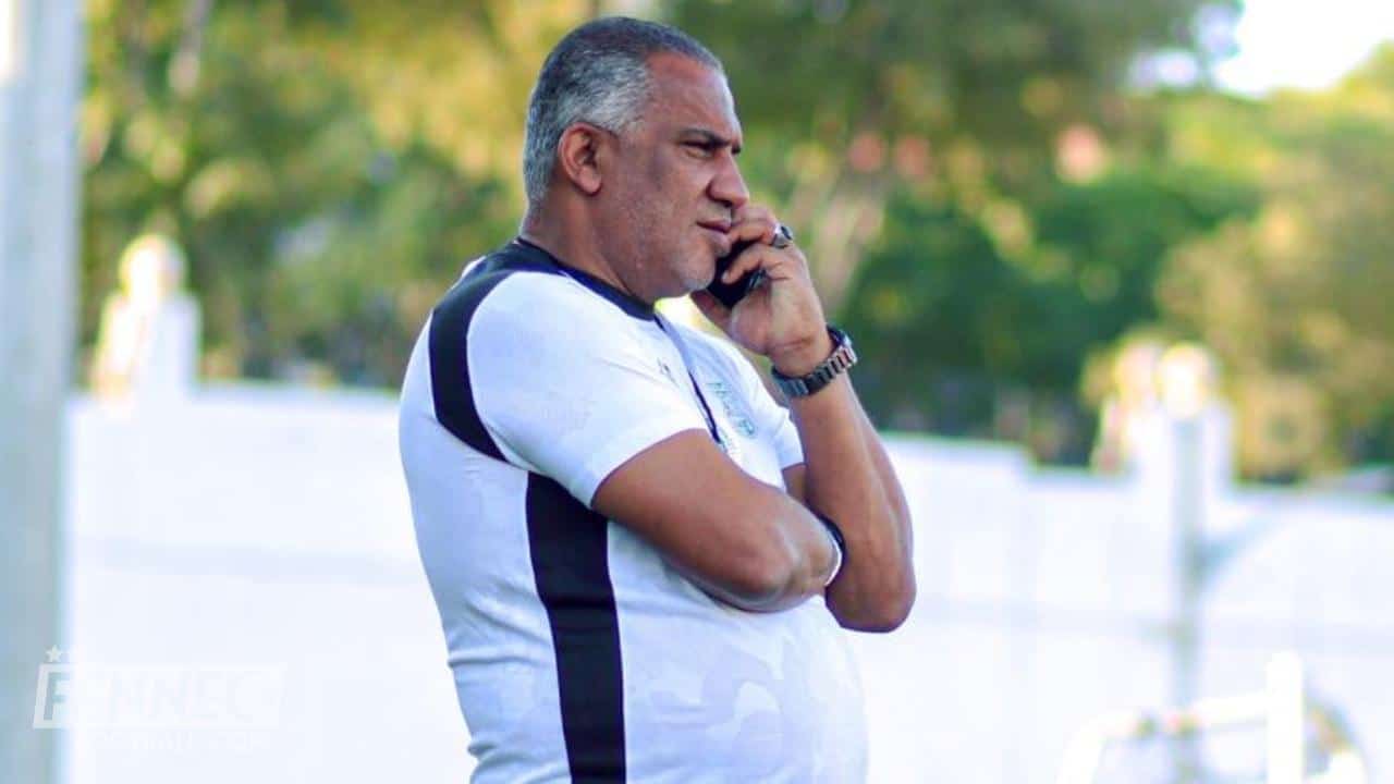 Leknaoui : « Il appelle les joueurs derrière mon dos, ahchem ! »